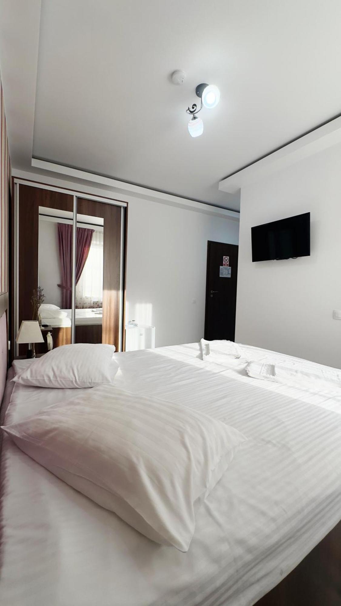 Hotel Carpathian Newstar Sybin Zewnętrze zdjęcie